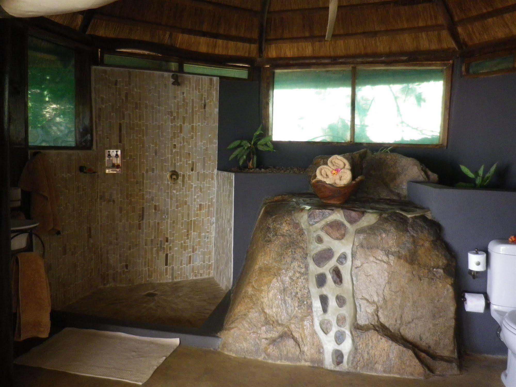 Blue Zebra Island Lodge Senga Екстериор снимка