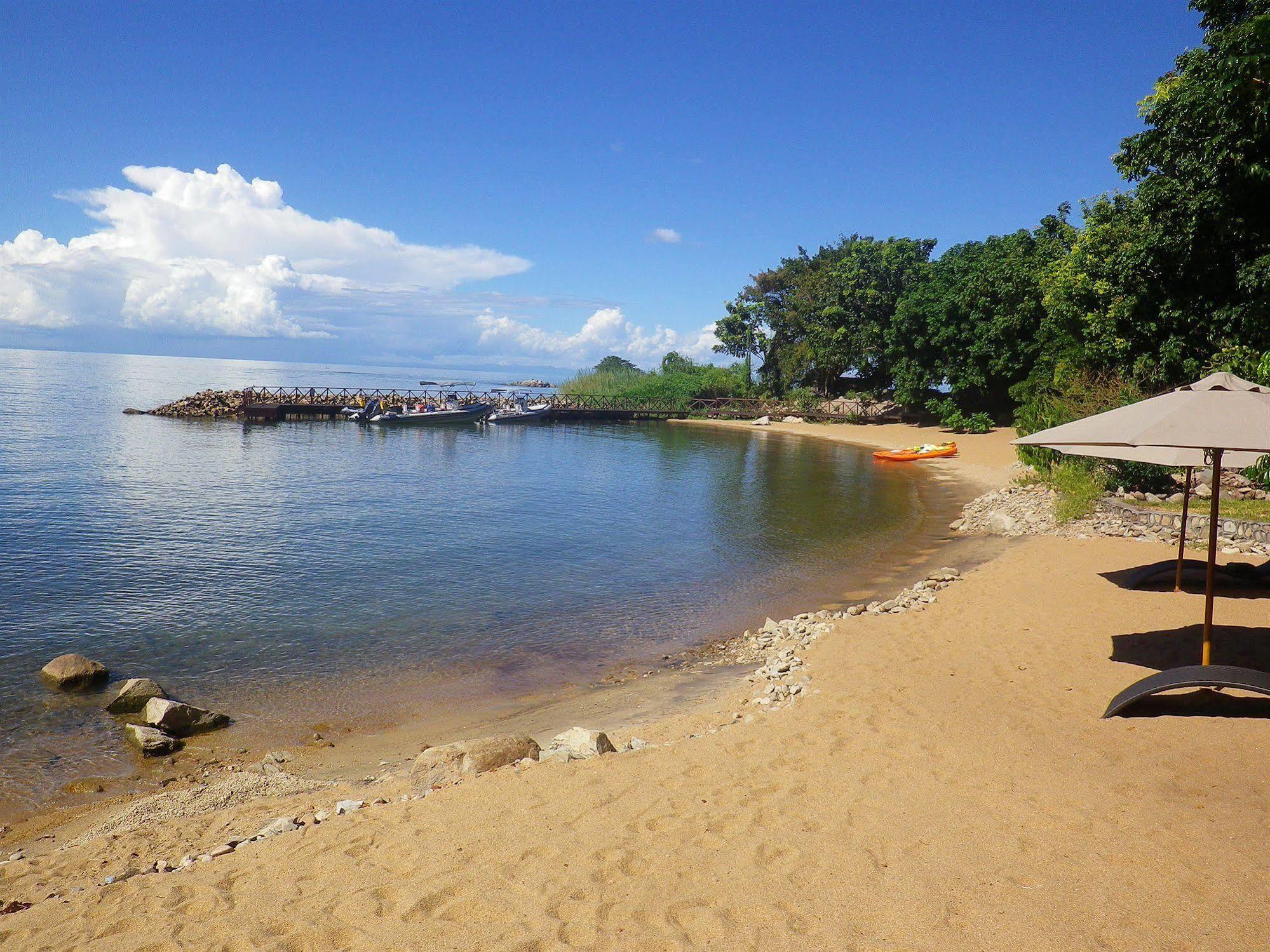 Blue Zebra Island Lodge Senga Екстериор снимка