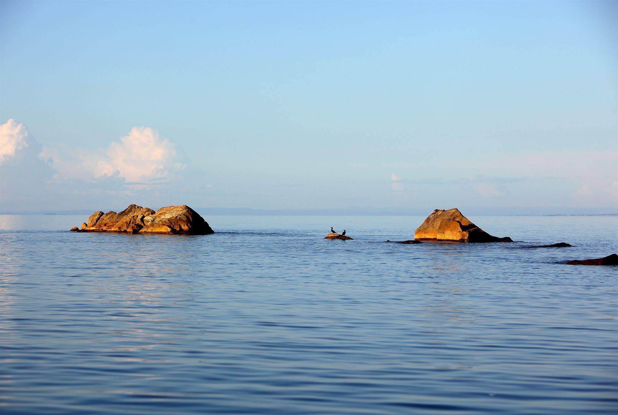 Blue Zebra Island Lodge Senga Екстериор снимка